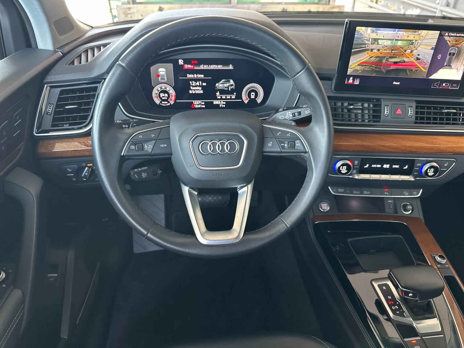 Used 2023 Audi Q5 2.0T Premium Plus w/ Premium Plus Package AWD/4WD image 14