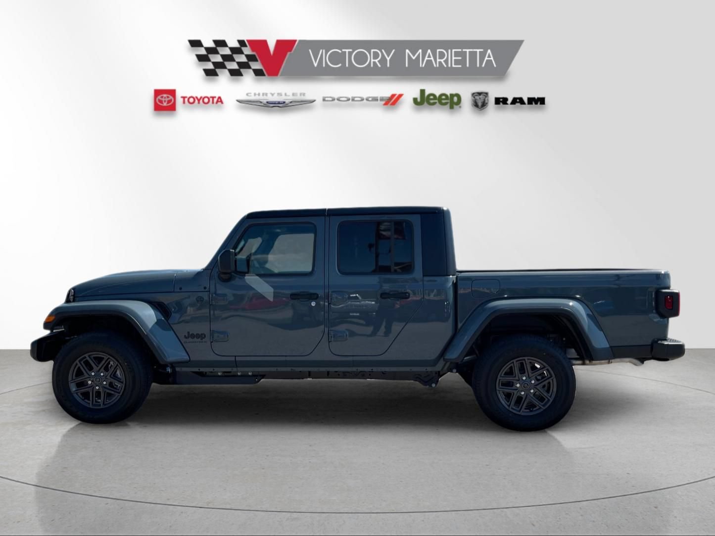 New 2026 Jeep Gladiator Sport AWD/4WD image 2