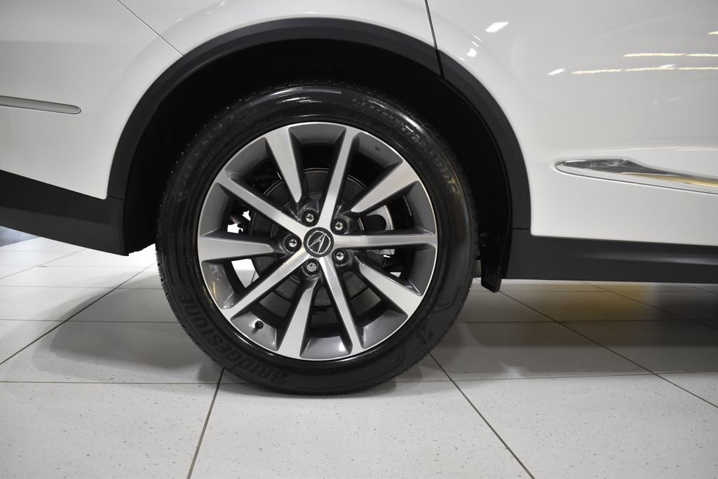 Used 2025 Acura MDX SH-AWD w/ Technology Package image 11