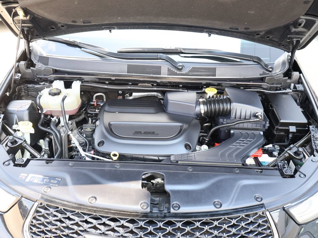 Used 2023 Chrysler Pacifica Limited w/ Uconnect Theater Family Group AWD/4WD image 40