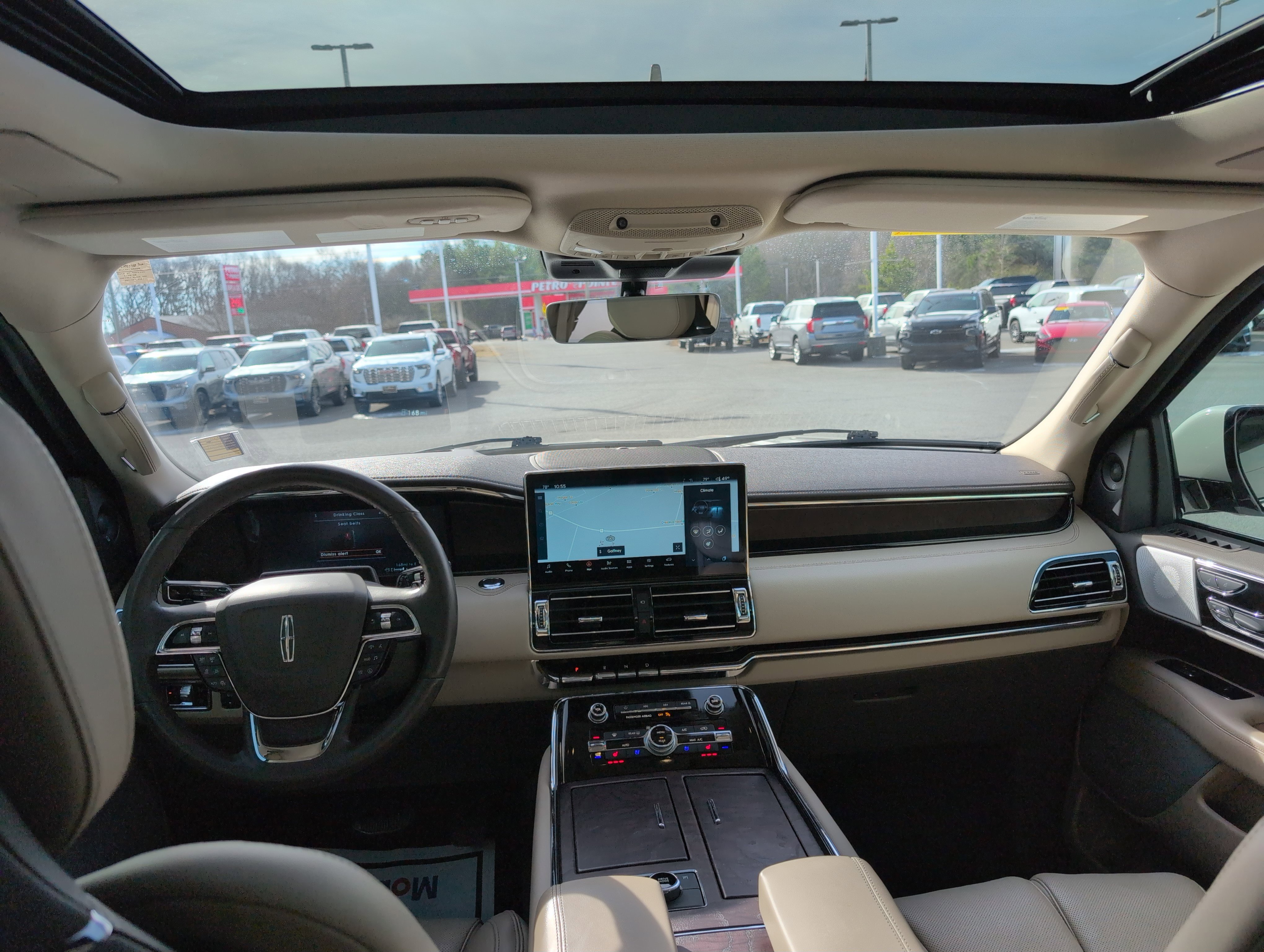 Used 2024 Lincoln Navigator L Reserve image 35