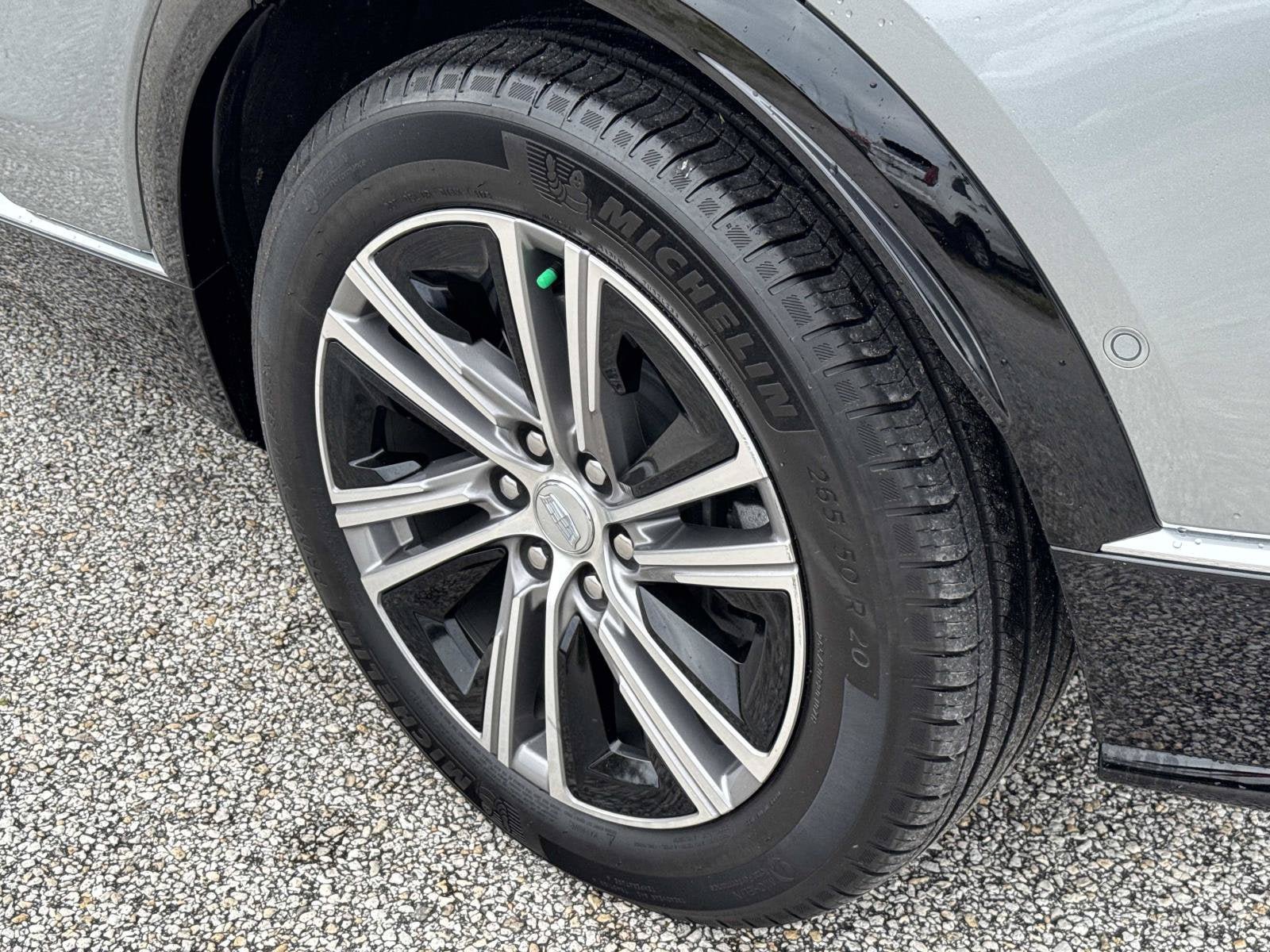 Certified 2024 Cadillac Lyriq Luxury AWD/4WD image 12