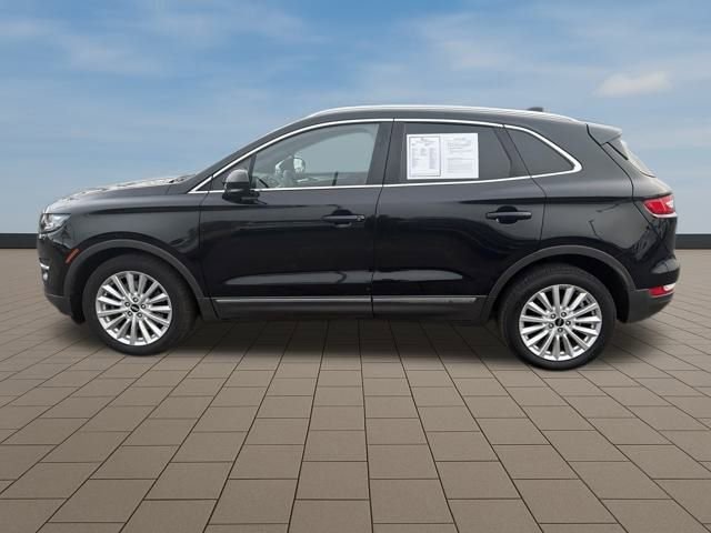 Used 2019 Lincoln MKC Premiere image 3