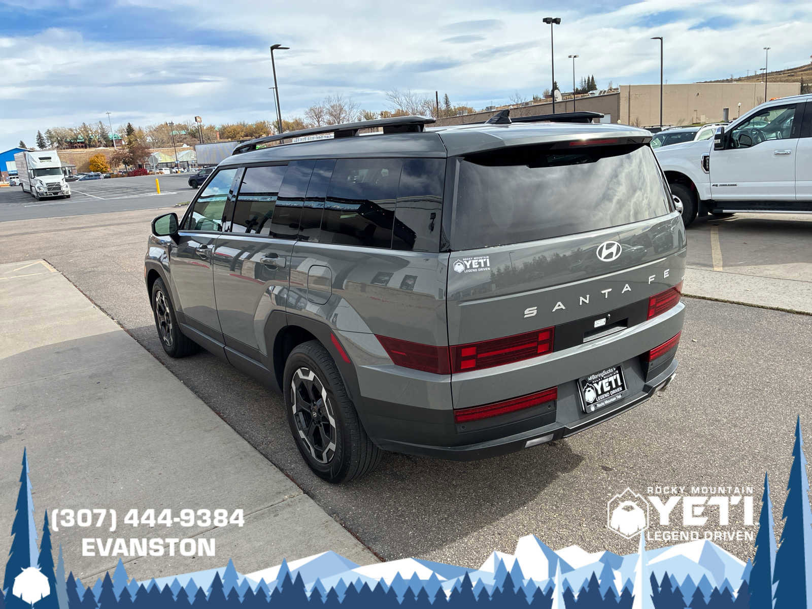 Used 2025 Hyundai Santa Fe SEL image 5