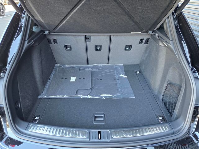 Used 2026 Porsche Macan image 27