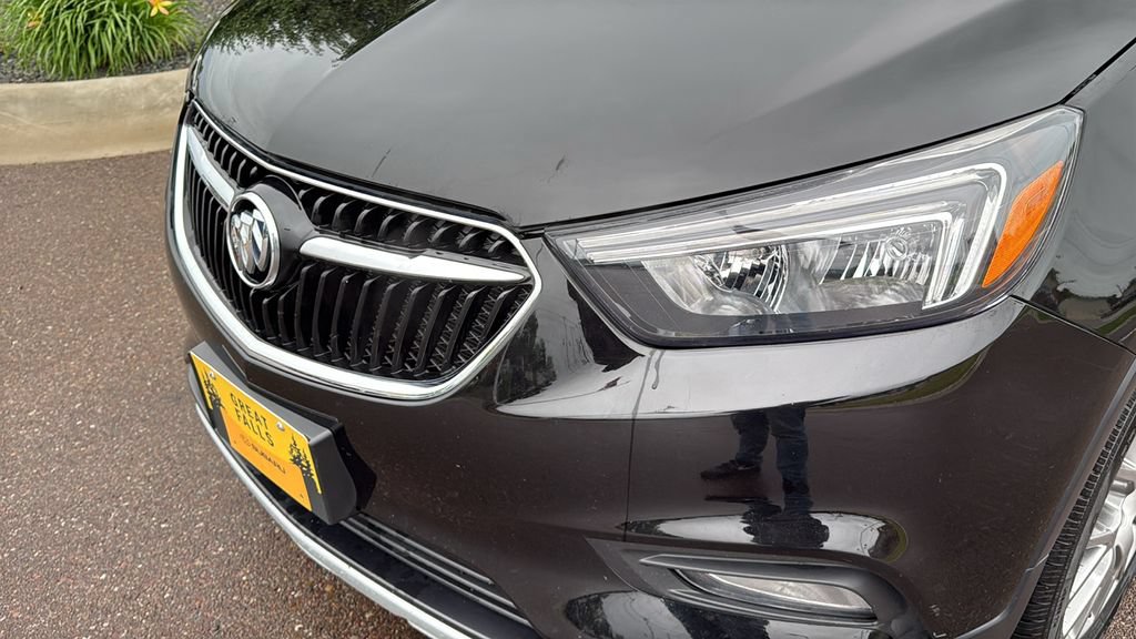Used 2018 Buick Encore Sport Touring AWD/4WD image 9