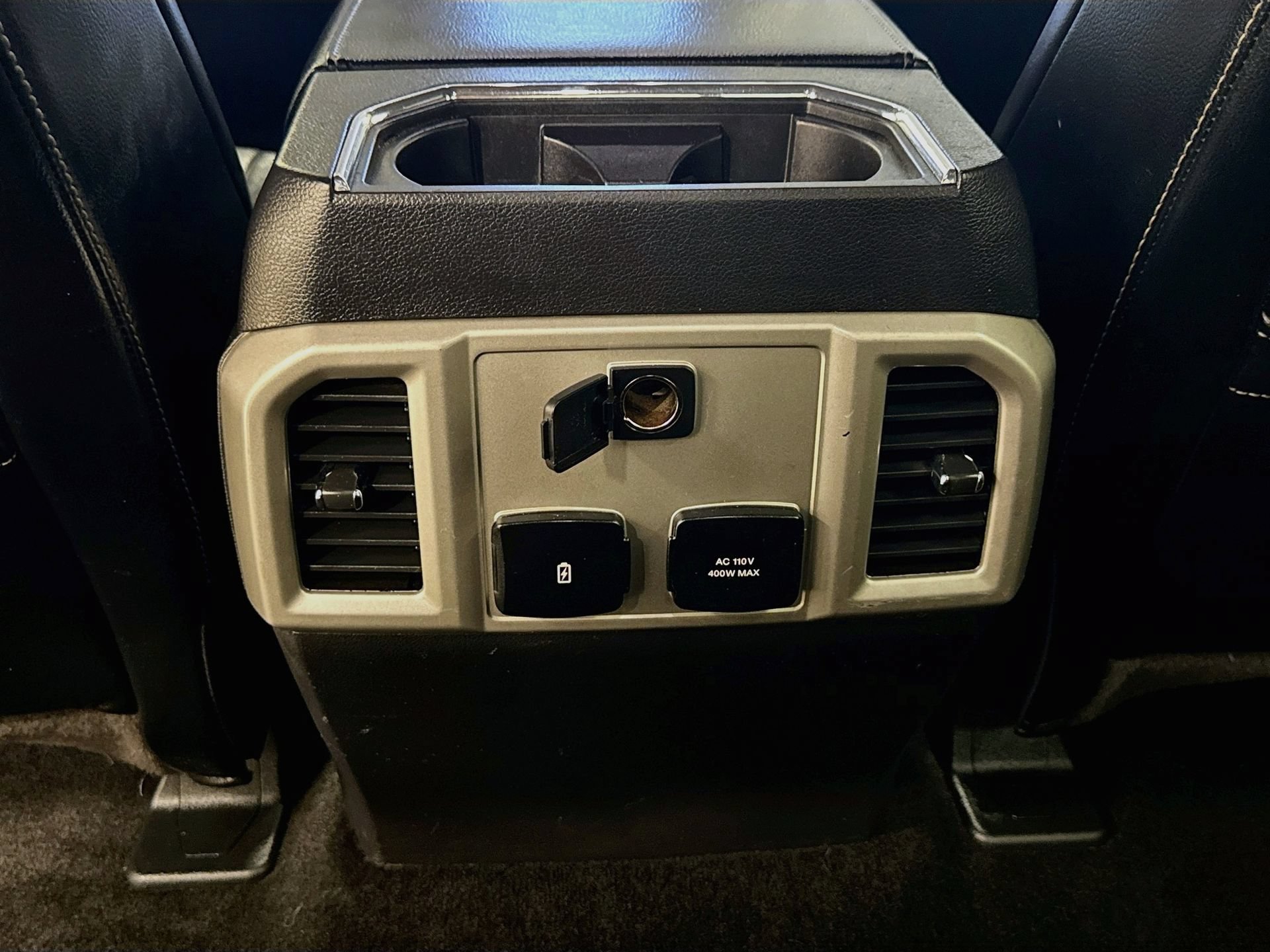 Used 2018 Ford F150 Lariat w/ Trailer Tow Package RWD image 25