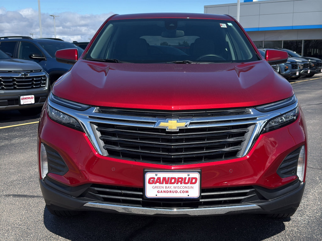 Used 2023 Chevrolet Equinox LT AWD/4WD image 3