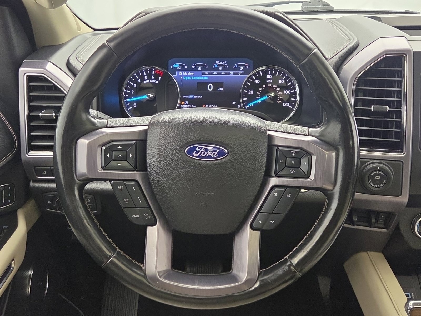 Used 2019 Ford Expedition Platinum AWD/4WD image 16