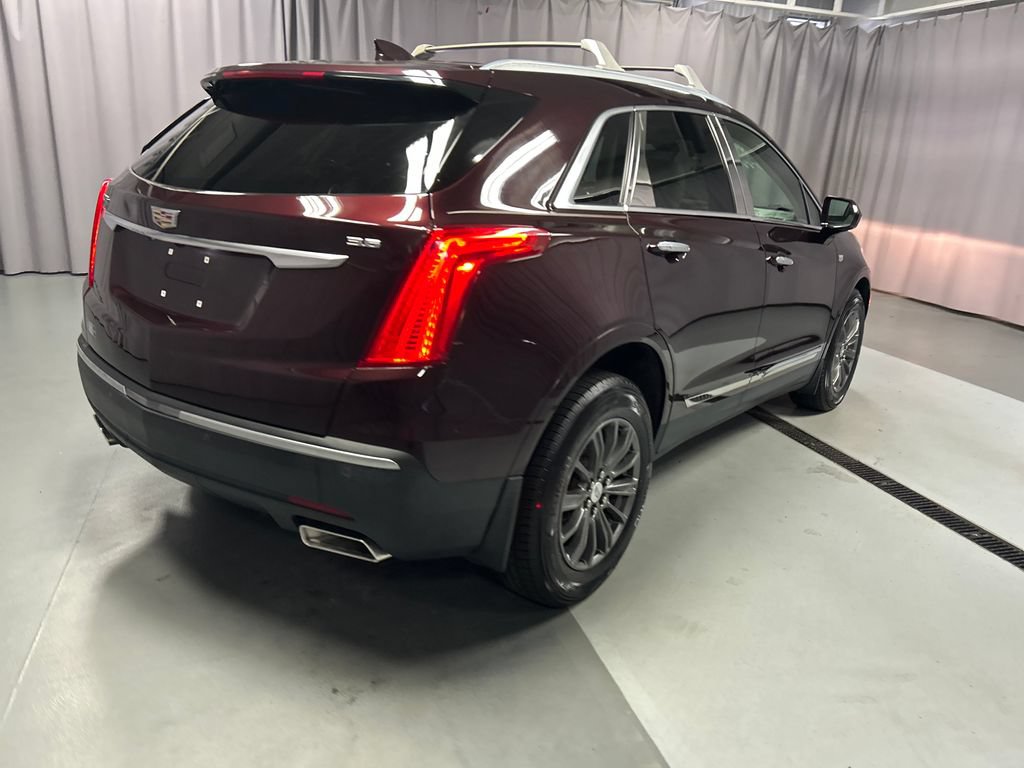 Used 2018 Cadillac XT5 Luxury w/ Driver Awareness Package FWD image 7