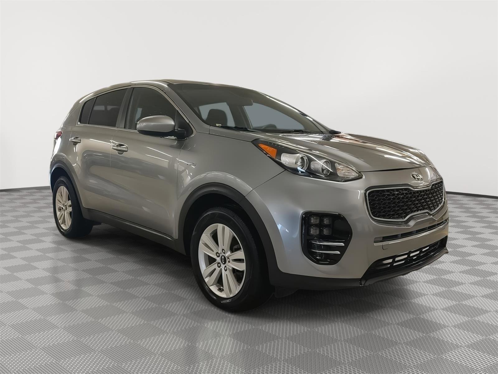 Used 2019 Kia Sportage LX AWD/4WD image 4
