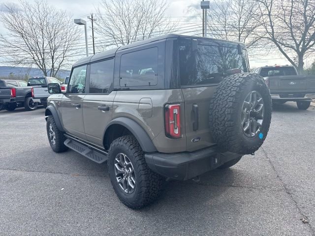 New 2025 Ford Bronco Badlands image 3