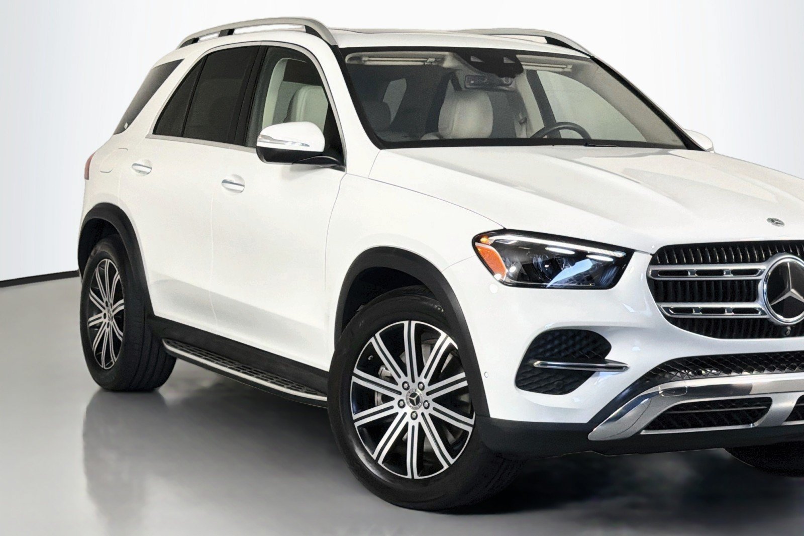 Used 2024 Mercedes-Benz GLE 450e 4MATIC image 14