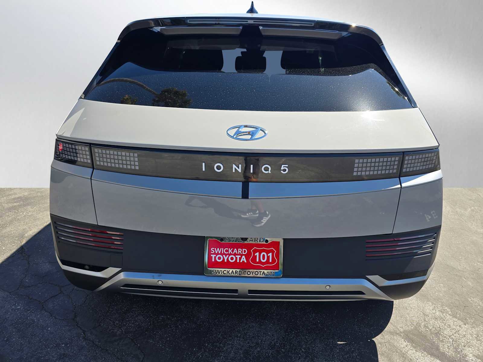 Used 2024 Hyundai Ioniq 5 SEL image 4