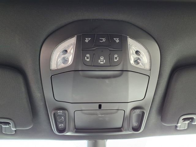 New 2027 Chrysler Pacifica Limited FWD image 25