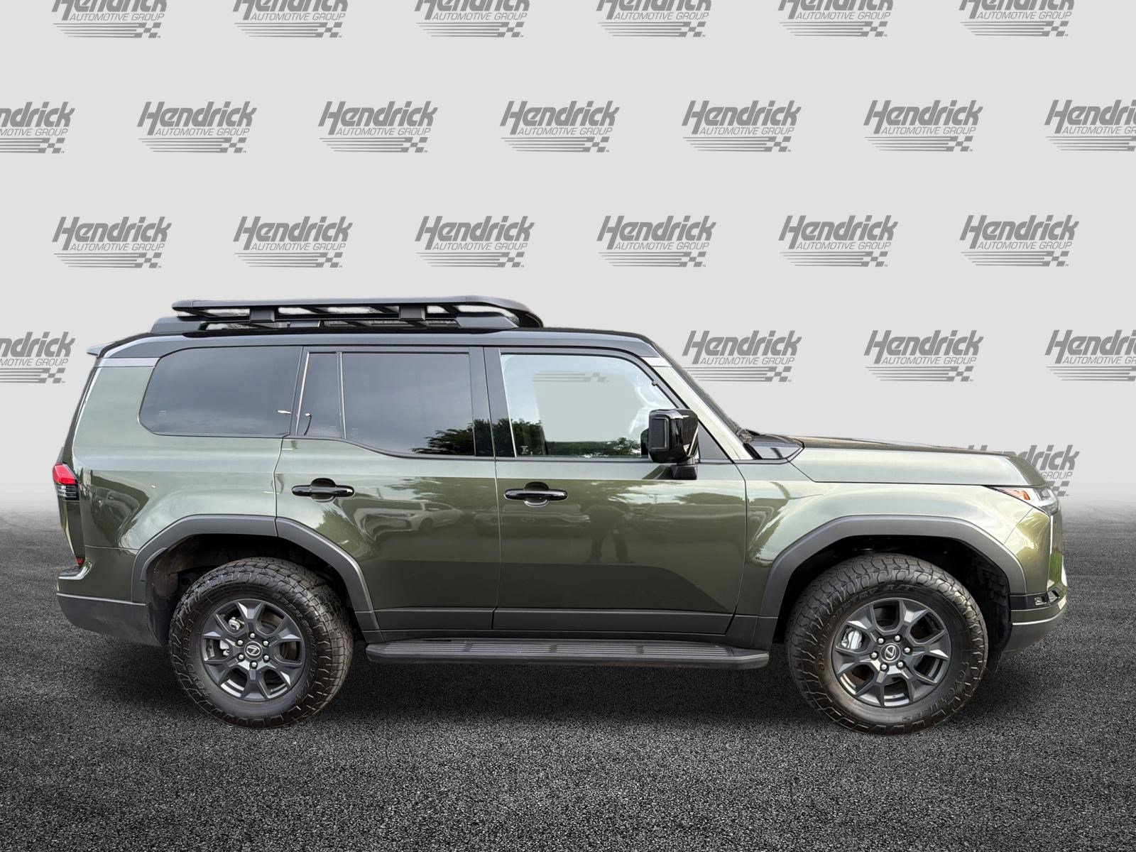 Used 2024 Lexus GX 550 image 11