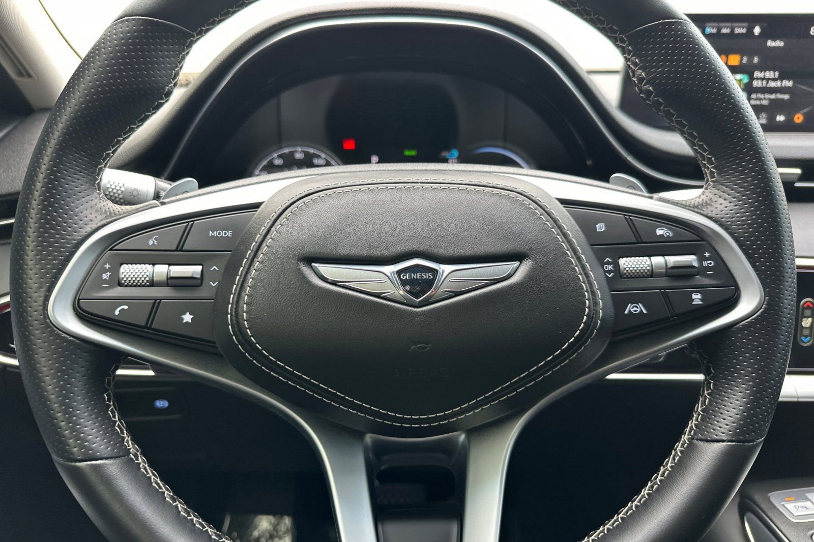 Used 2025 Genesis Electrified GV70 Advanced image 29