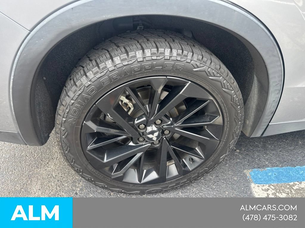 Used 2022 Mitsubishi Outlander SE FWD image 4