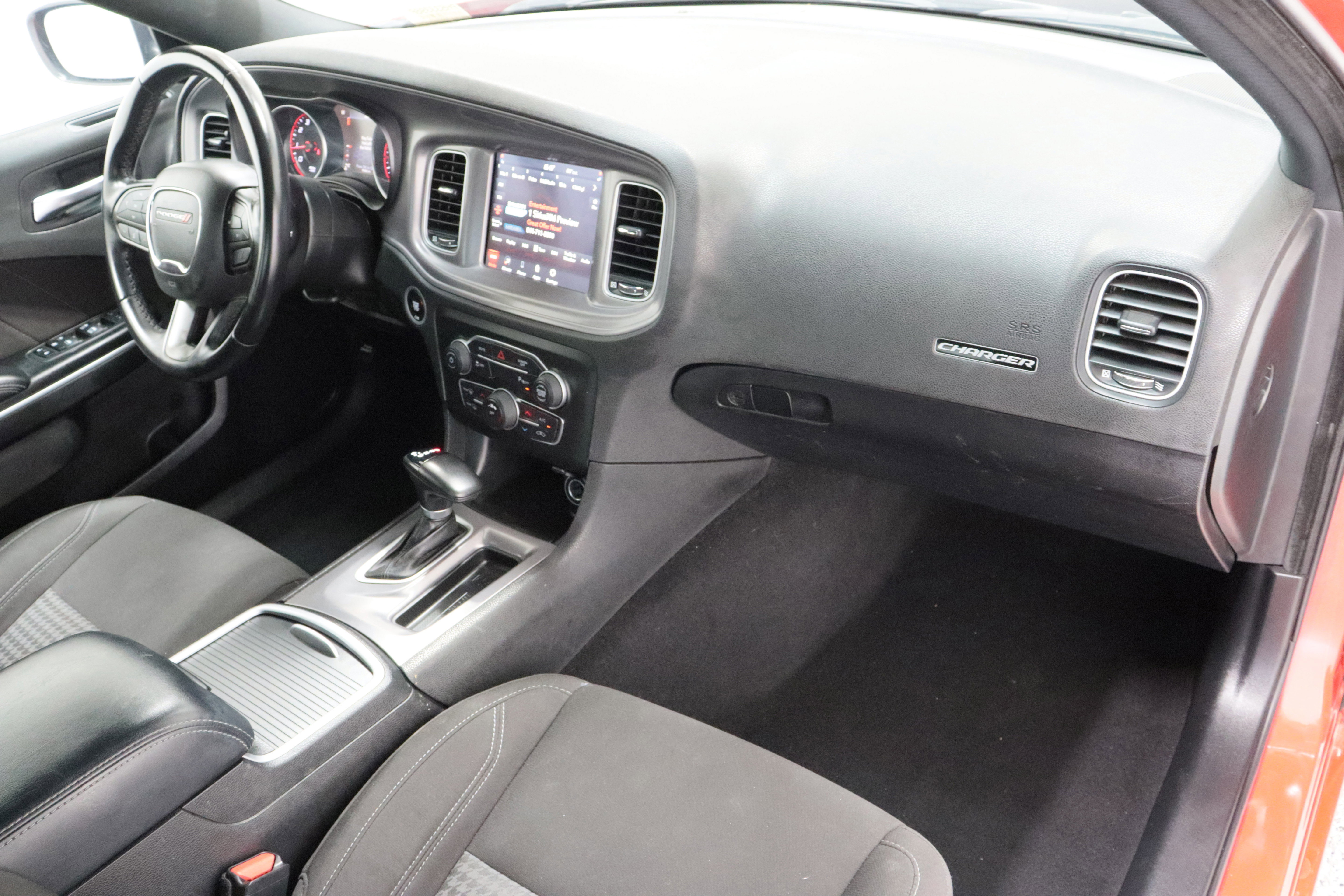 Used 2023 Dodge Charger SXT image 35