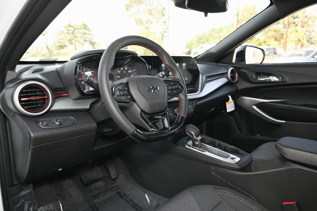 New 2026 Chevrolet Trax RS w/ Driver Confidence Package FWD image 15