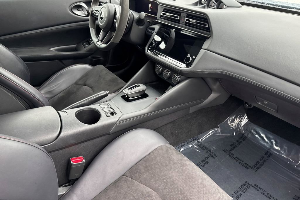 Used 2024 Nissan Z NISMO w/ Floor Mat Package image 12