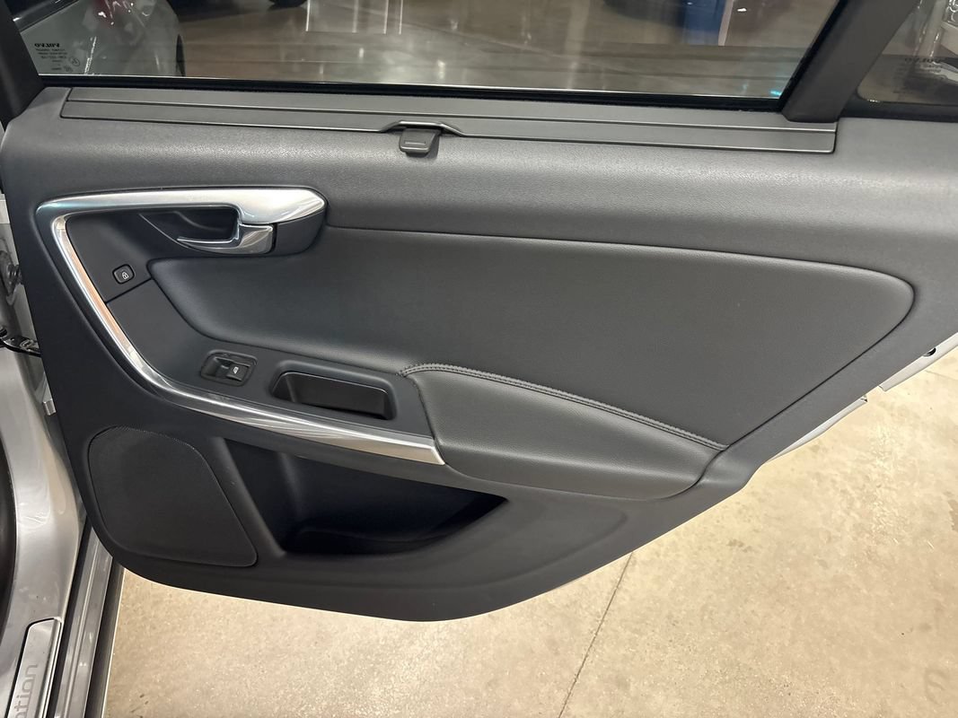 Used 2017 Volvo S60 T5 Inscription FWD image 42