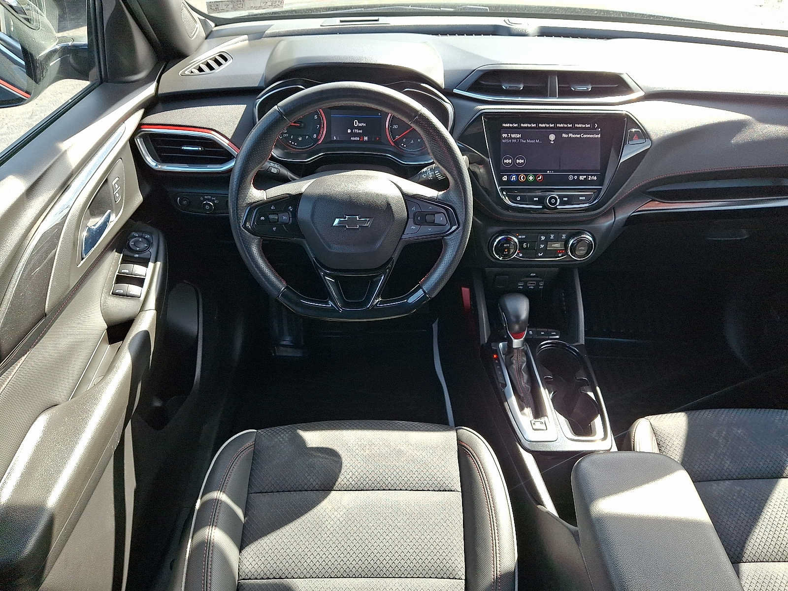 Used 2021 Chevrolet TrailBlazer RS w/ Technology Package AWD/4WD image 11