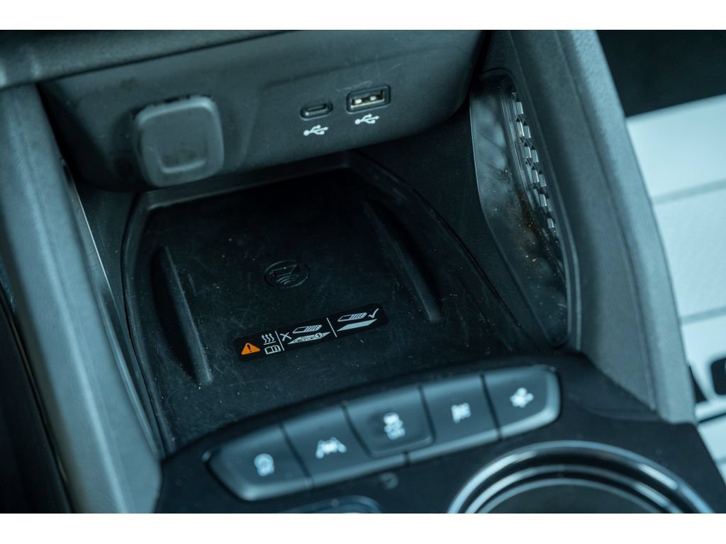 Used 2024 Chevrolet TrailBlazer RS w/ Convenience Package FWD image 27