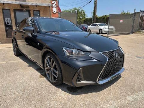Used 2018 Lexus IS 300 F Sport w/ F Sport Package RWD image 2