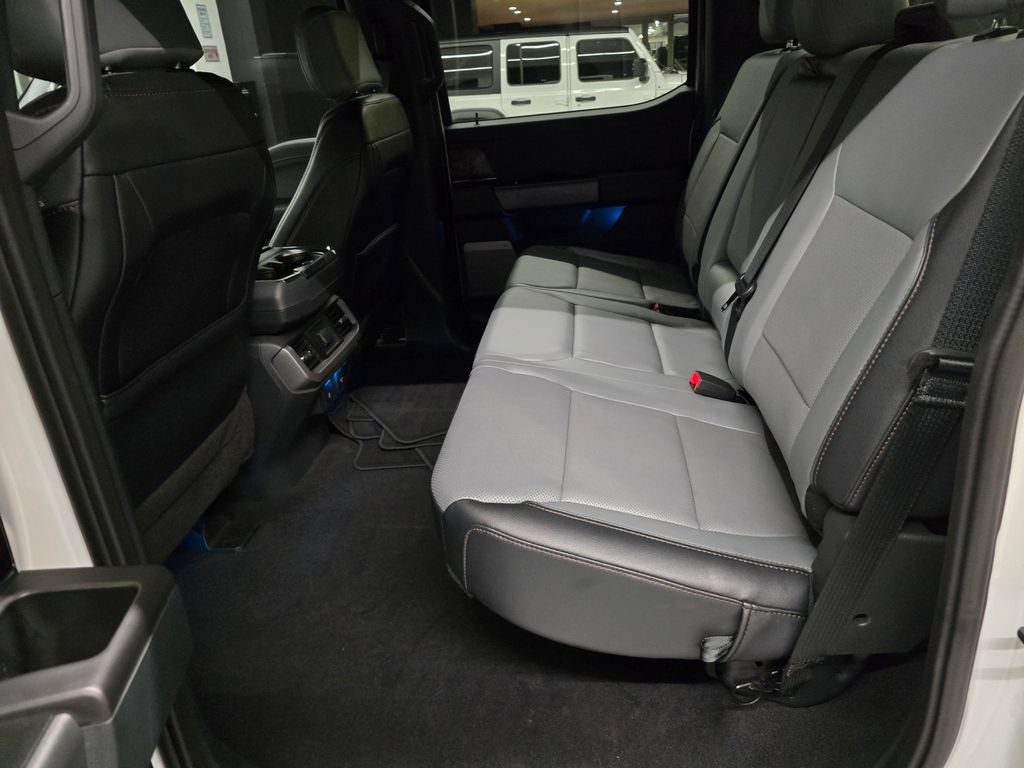 Used 2023 Ford F150 Lightning Lariat AWD/4WD image 41