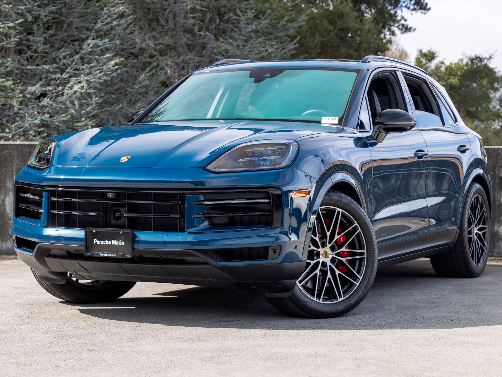 Certified 2025 Porsche Cayenne S