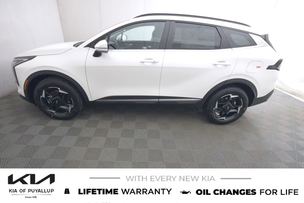 New 2026 Kia Sportage EX image 8