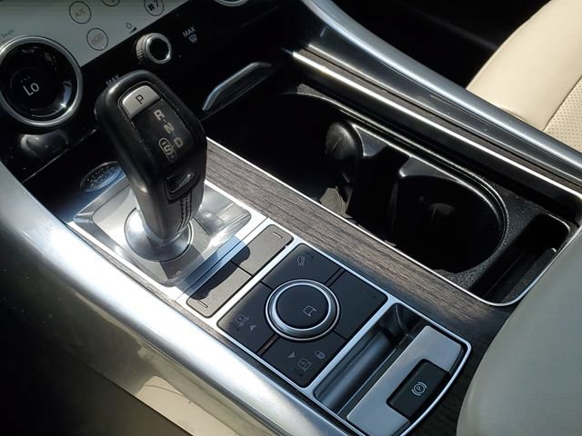 Used 2019 Land Rover Range Rover Sport HSE AWD/4WD image 25