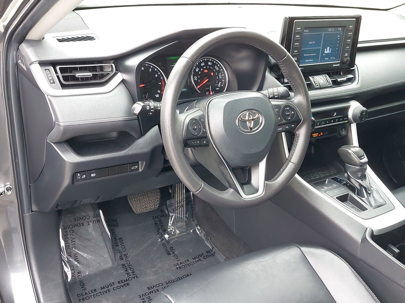Used 2022 Toyota RAV4 XLE Premium FWD image 16