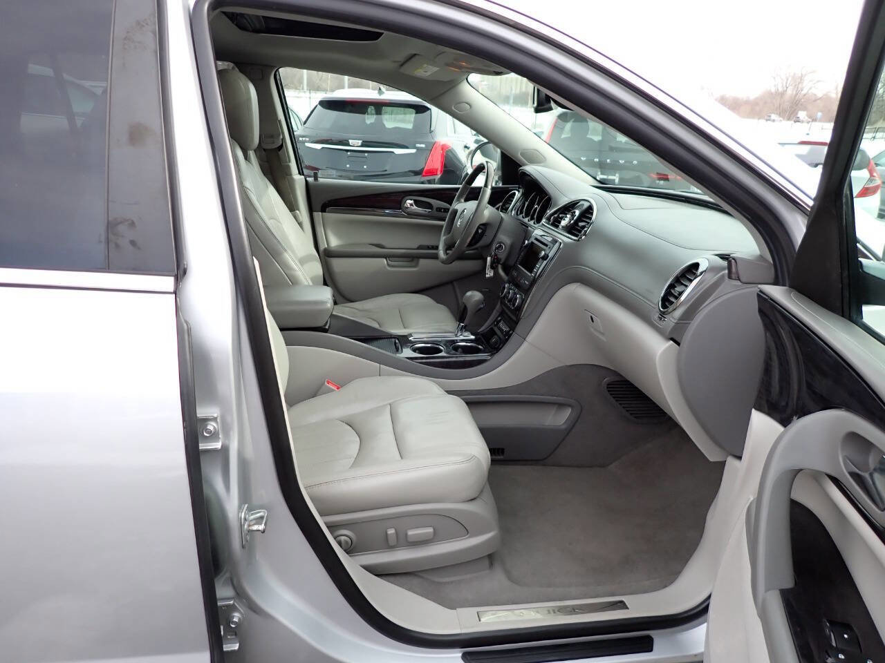 Used 2016 Buick Enclave Premium w/ Experience Buick Package AWD/4WD image 9
