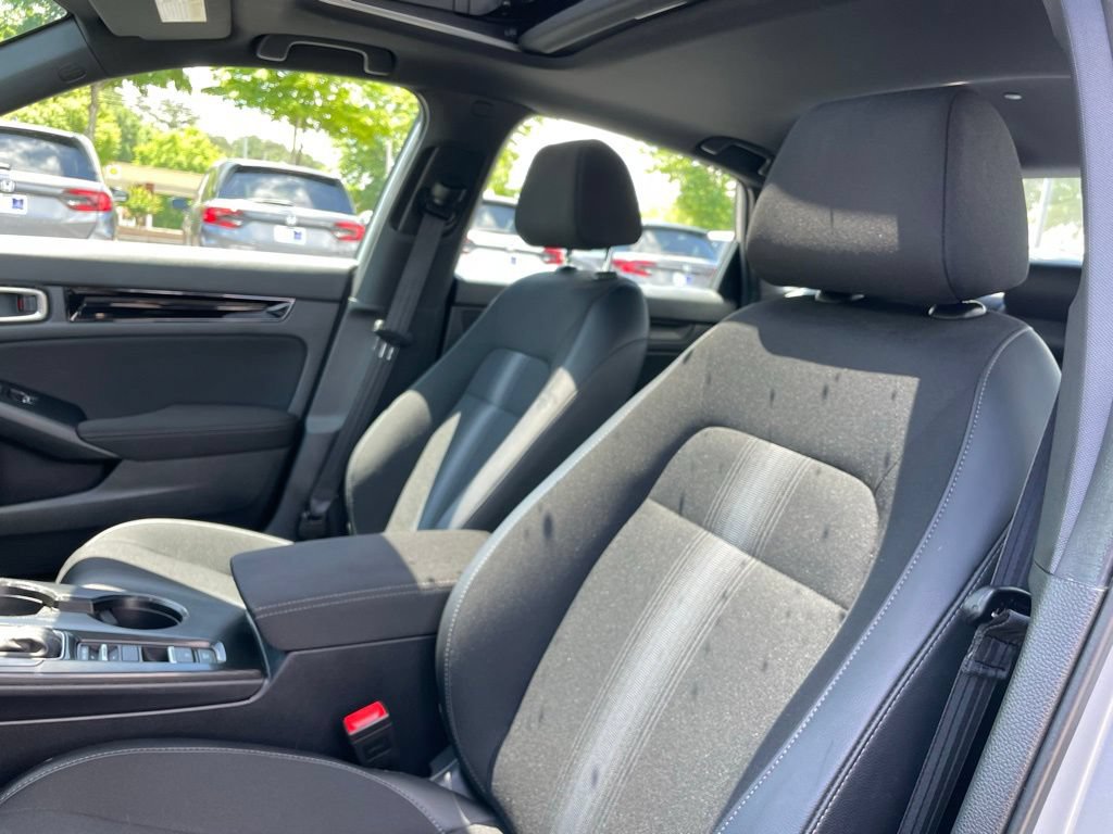 Certified 2025 Honda Civic Sport image 25