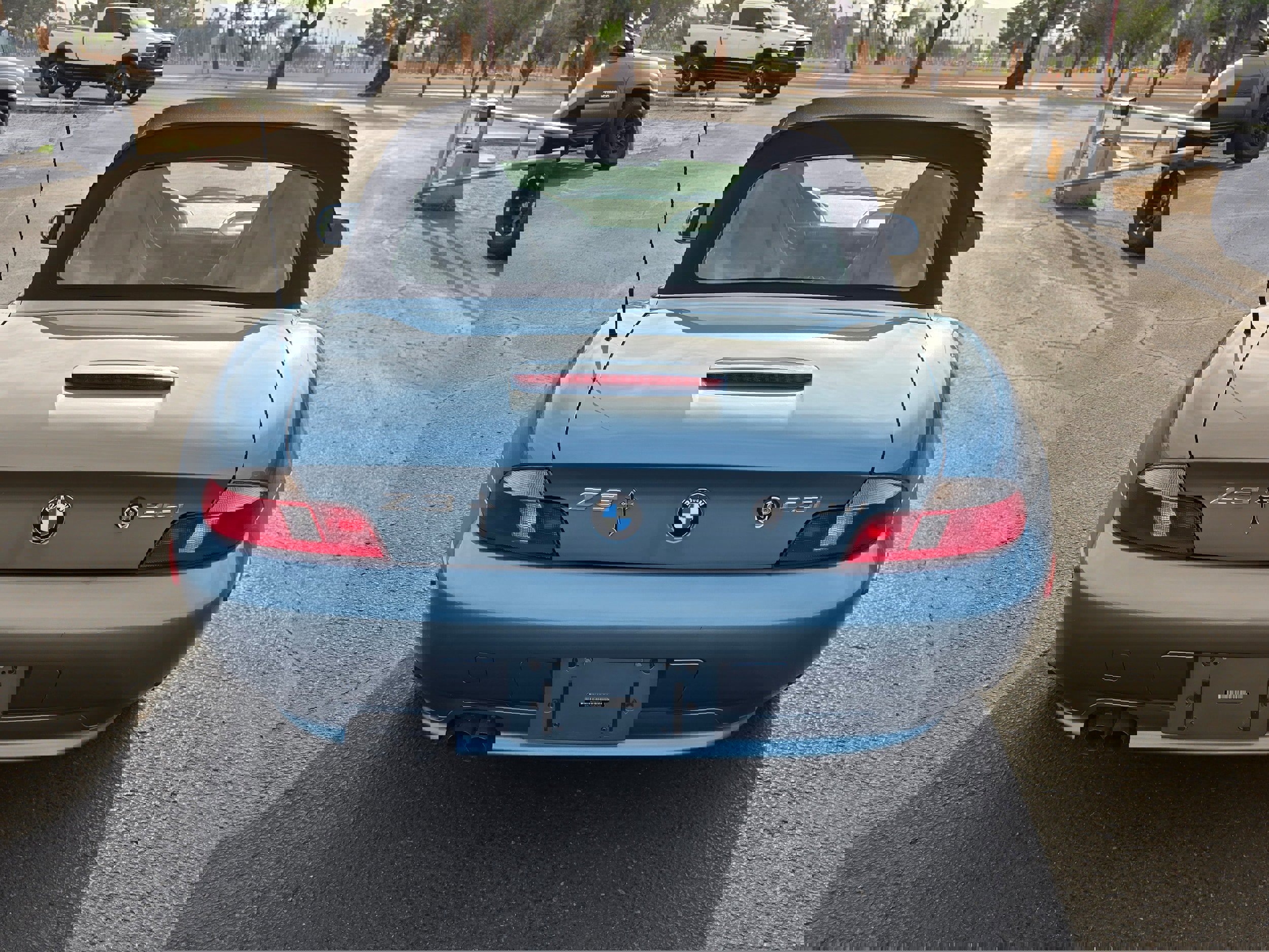 Used 2001 BMW Z3 2.5i image 4