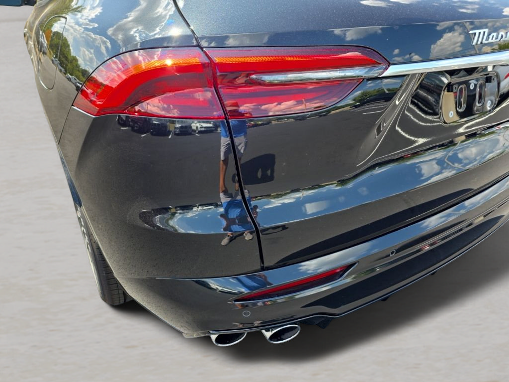 New 2025 Maserati Grecale Modena AWD/4WD image 12