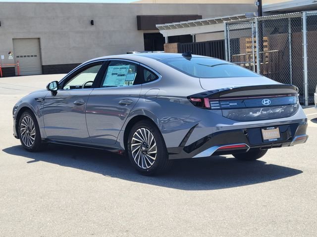 New 2026 Hyundai Sonata SEL FWD image 3