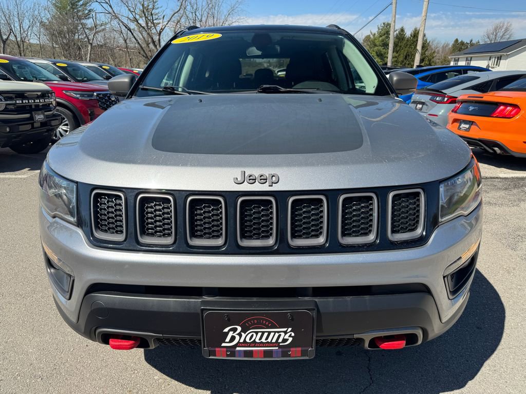 Used 2019 Jeep Compass Trailhawk AWD/4WD image 2