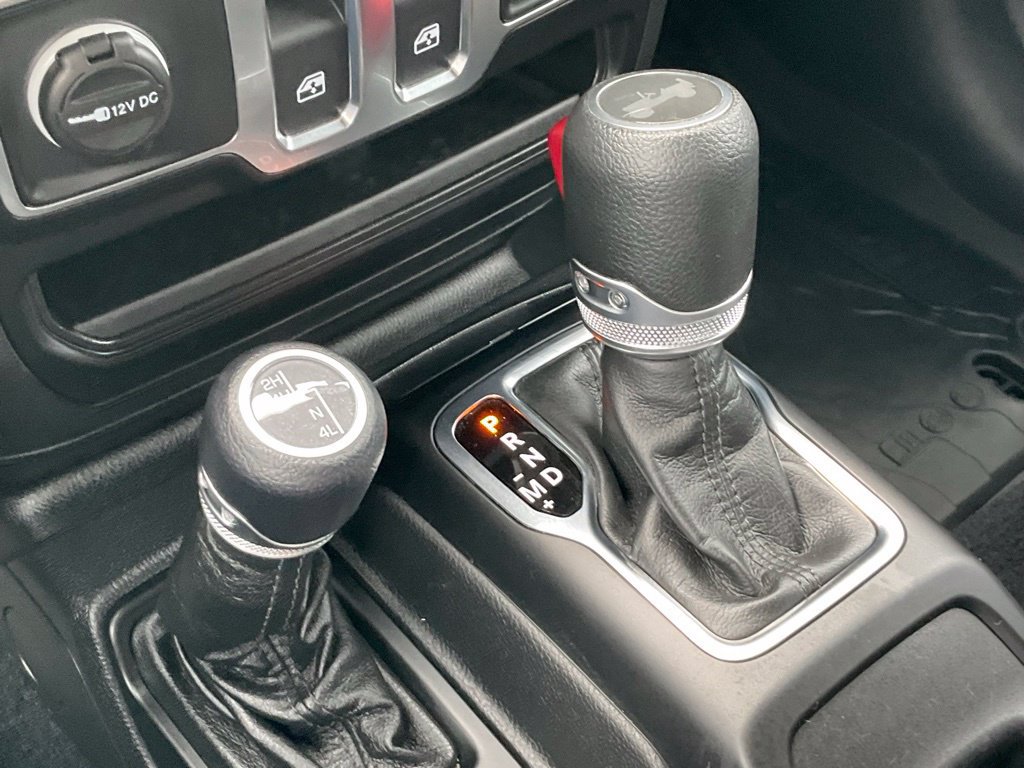 Used 2023 Jeep Wrangler Sport AWD/4WD image 10