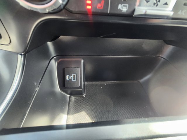 Used 2022 Ford F150 XLT w/ Equipment Group 302A High image 26