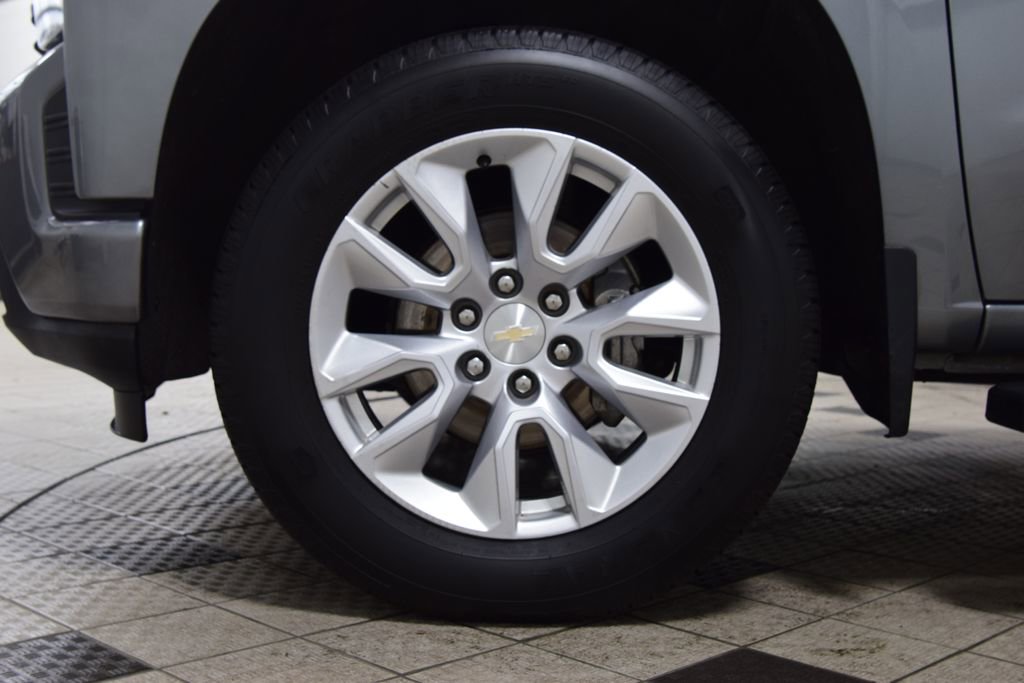 Used 2022 Chevrolet Silverado 1500 Custom w/ Safety Confidence Package AWD/4WD image 28