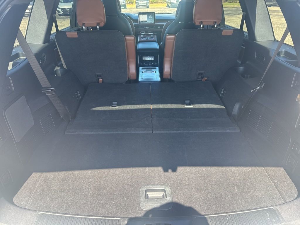 Used 2022 Lincoln Aviator Reserve w/ Equipment Group 201A AWD/4WD image 20