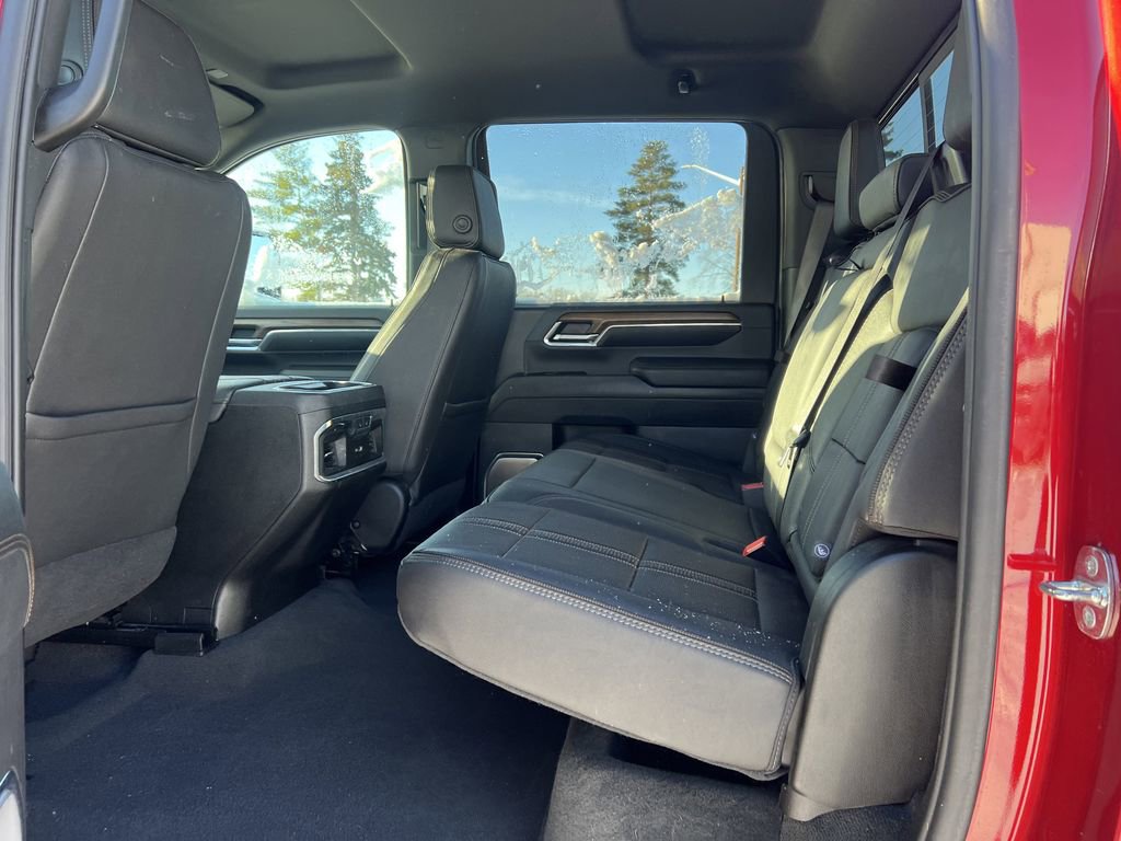 Certified 2024 Chevrolet Silverado 3500 High Country w/ Technology Package image 14