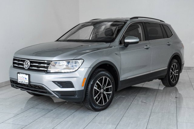 Used 2021 Volkswagen Tiguan SE R-Line image 4