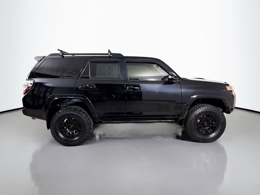 Used 2019 Toyota 4Runner TRD Off-Road Premium AWD/4WD image 9