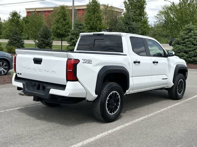 Used 2024 Toyota Tacoma TRD Off-Road w/ TRD Off Road Upgrade Package AWD/4WD image 29