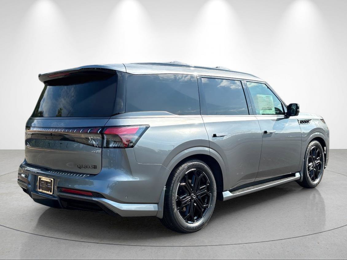 New 2027 INFINITI QX80 Sensory AWD/4WD image 5