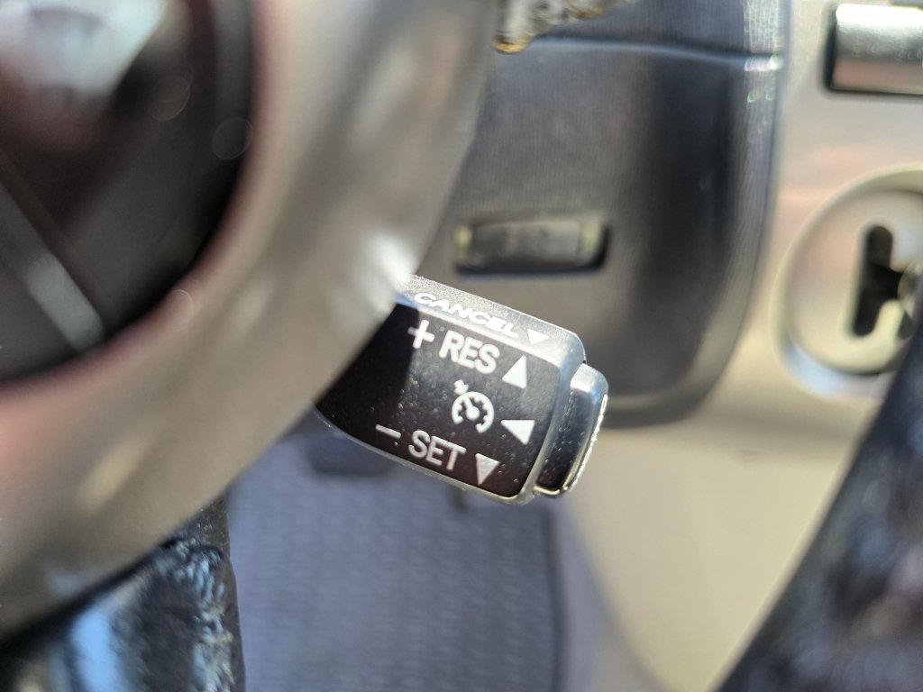 Used 2007 Toyota Prius Touring FWD image 7
